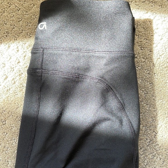 Black leggings with pockets from Gap Teen. - Picture 3 of 3